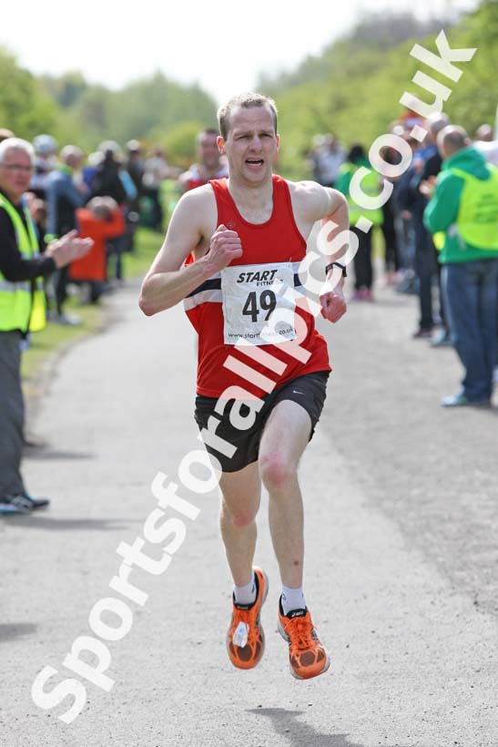 Terry O'Gara Memorial 5k Road Race, Wallsend. Photo: David T. Hewitson/Sports for All Pics